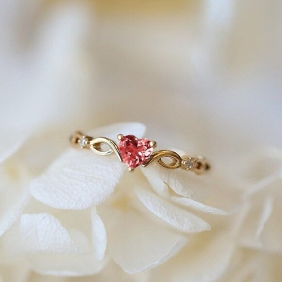 💞 Gold Red Heart Dainty Anillos Princess Diamond Ring for Women, VIP268 - Picture 1 of 3